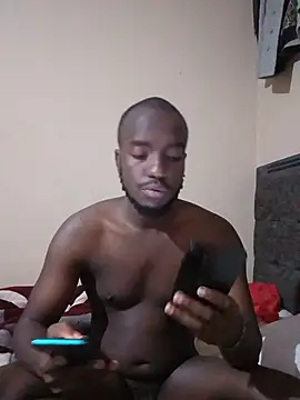 Snapshot of Earnthis chatting on 07/25/26, 10:29 Earnthis online show from 07/25/26, 10:29