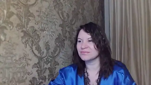 Lauralison online show from 07/22/26, 09:17