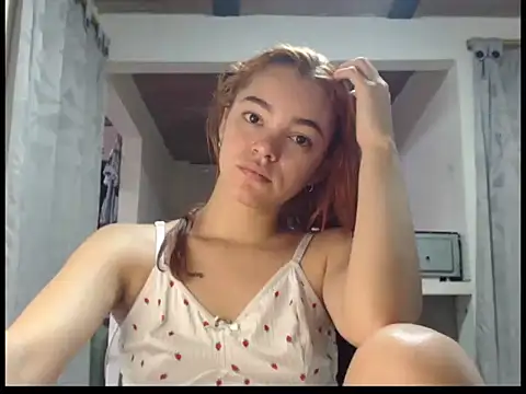 Snapshot of estrella-cutte chatting on 07/04/26, 02:01 estrella-cutte online show from 07/04/26, 02:01