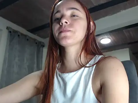 Snapshot of estrella-cutte chatting on 07/28/26, 01:32 estrella-cutte online show from 07/28/26, 01:32