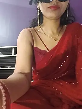 Snapshot of Night_Queen24 chatting on 07/19/26, 01:26 Night Queen24 online show from 07/19/26, 01:26