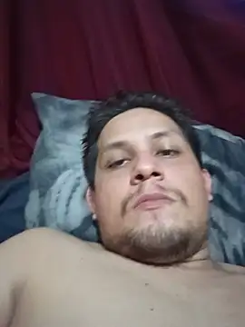 Snapshot of Kennyguerrero9 chatting on 07/04/26, 05:19 Kennyguerrero9 online show from 07/04/26, 05:19