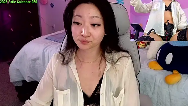 Snapshot of MySweetSofie chatting on 02/02/25, 01:34 MySweetSofie online show from 02/02/25, 01:34