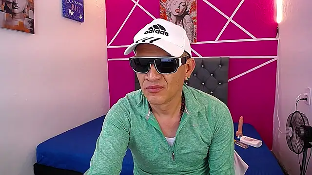 Cesirry  online show from 07/14/26, 07:08