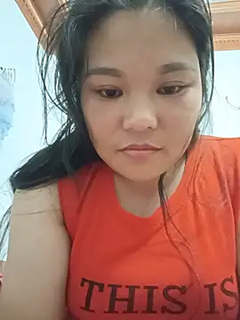 Snapshot of Holy-mi chatting on 07/16/26, 02:56 Holy-mi online show from 07/16/26, 02:56