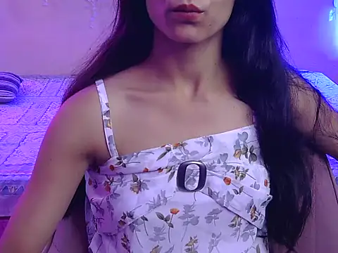 Yours-Zoya online show from 07/05/26, 04:30