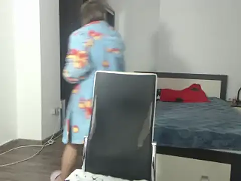 DedeSibel online show from 02/19/25, 06:22