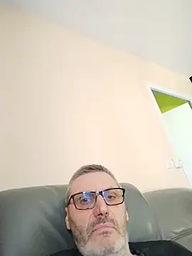 Snapshot of Philebranleur chatting on 07/01/26, 03:23 Philebranleur online show from 07/01/26, 03:23