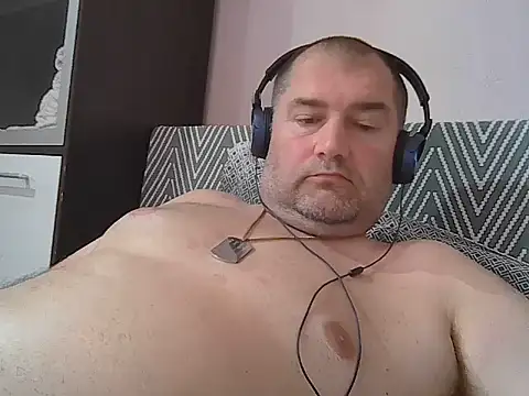 Snapshot of CristianDaniel78 chatting on 07/08/26, 04:22 CristianDaniel78 online show from 07/08/26, 04:22