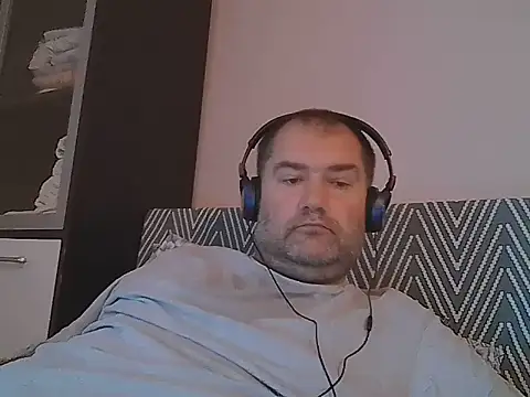Snapshot of CristianDaniel78 chatting on 07/21/26, 03:31 CristianDaniel78 online show from 07/21/26, 03:31