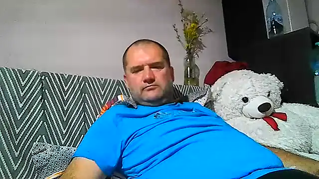 Snapshot of CristianDaniel78 chatting on 08/08/26, 06:21 CristianDaniel78 online show from 08/08/26, 06:21