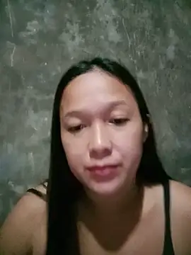 urwomaninlove online show from 06/30/26, 02:12