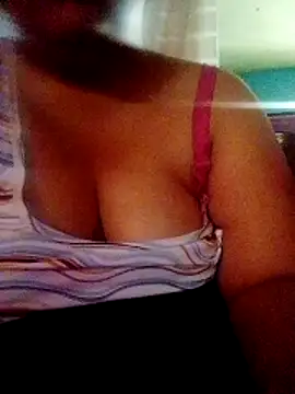 Snapshot of CHAPITA_17 chatting on 06/22/26, 08:17 CHAPITA 17 online show from 06/22/26, 08:17