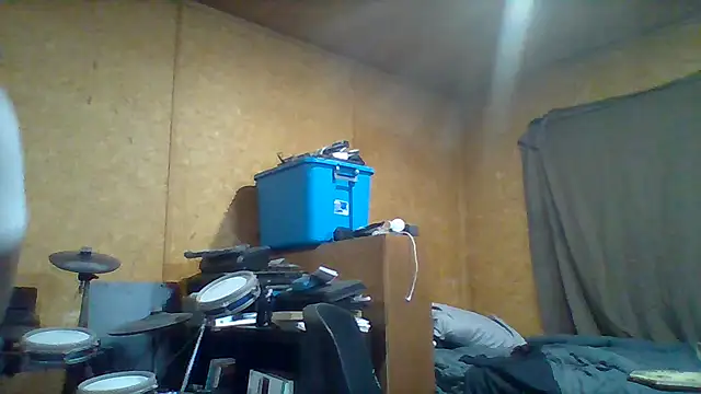 Snapshot of midwestkinkster580 chatting on 07/05/26, 06:42 midwestkinkster580 online show from 07/05/26, 06:42