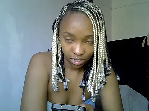 Snapshot of pretty_jaz chatting on 07/21/26, 05:10 pretty jaz online show from 07/21/26, 05:10