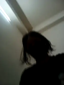 avii5 online show from 06/30/26, 05:47