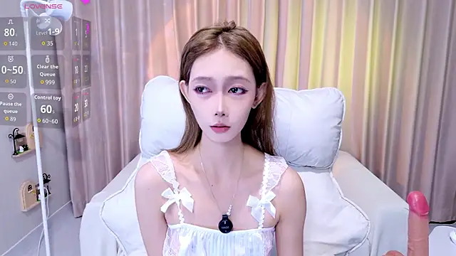 YangYang-0805 online show from 06/25/26, 05:07