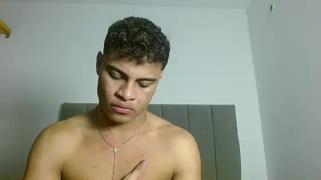 Snapshot of Jose_And_Daniel chatting on 07/16/26, 07:25 Jose And Daniel online show from 07/16/26, 07:25