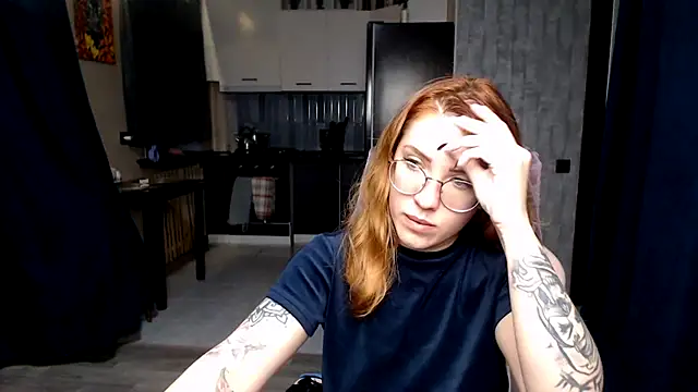 Reginasmilee online show from 10/22/25, 11:26