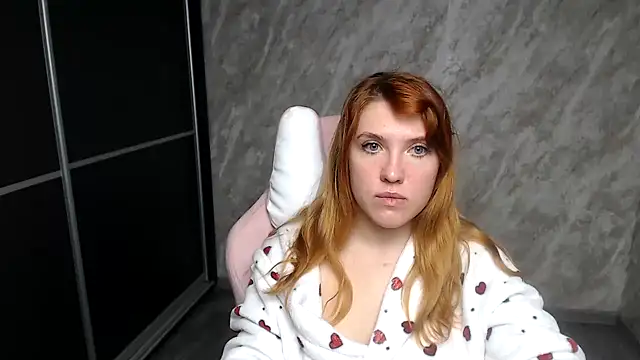 Reginasmilee online show from 01/16/26, 12:25