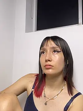 Snapshot of im_lizzy17 chatting on 07/10/26, 05:12 im lizzy17 online show from 07/10/26, 05:12