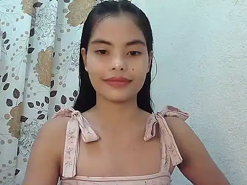 Snapshot of urprettyjane4u chatting on 07/06/26, 11:40 urprettyjane4u online show from 07/06/26, 11:40
