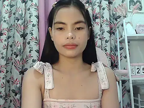 Snapshot of urprettyjane4u chatting on 07/24/26, 10:30 urprettyjane4u online show from 07/24/26, 10:30