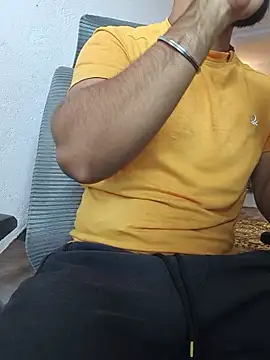 8inch hunk19 online show from 07/03/26, 06:09