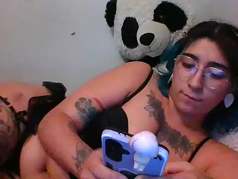 Snapshot of Messalina_exotik chatting on 07/17/26, 04:08 Messalina exotik online show from 07/17/26, 04:08