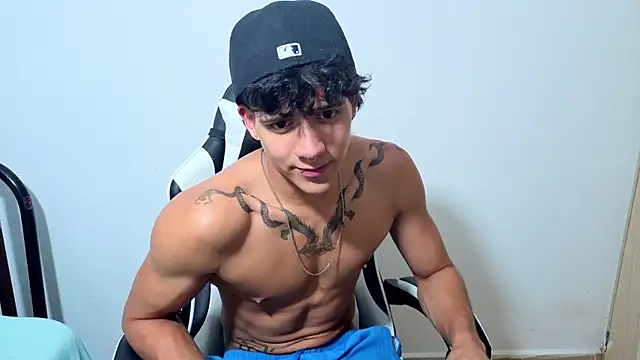 Snapshot of Noah__Dick chatting on 07/30/26, 07:07 Noah Dick online show from 07/30/26, 07:07