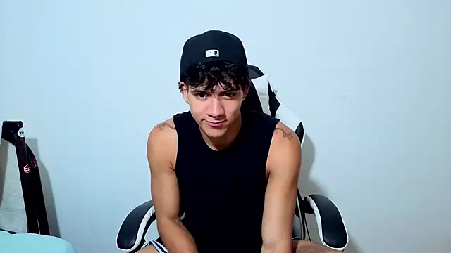Snapshot of Noah__Dick chatting on 08/01/26, 09:46 Noah Dick online show from 08/01/26, 09:46
