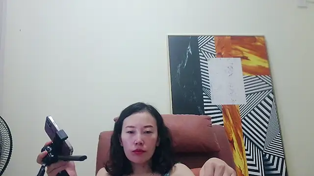 Snapshot of xiaotaotutu103 chatting on 06/29/26, 11:43 xiaotaotutu103 online show from 06/29/26, 11:43