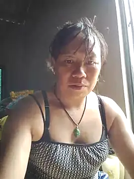 Snapshot of Moon_squirtt chatting on 08/01/26, 02:44 Moon squirtt online show from 08/01/26, 02:44