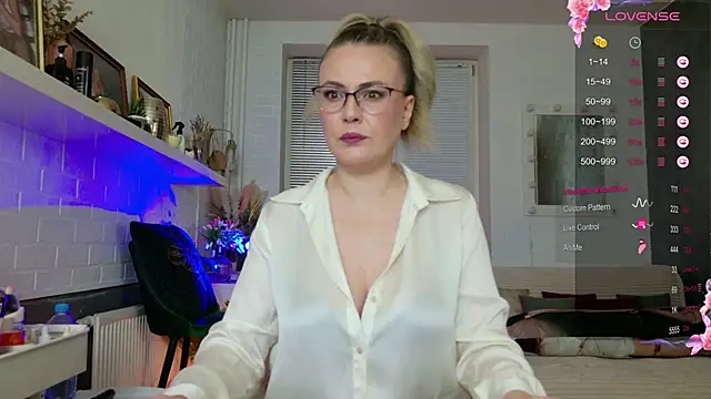 BeautyeyesLovely online show from 12/03/25, 03:58