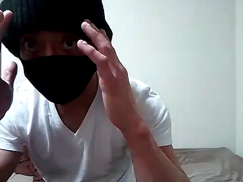 Snapshot of meno-kuma chatting on 07/08/26, 02:43 meno-kuma online show from 07/08/26, 02:43