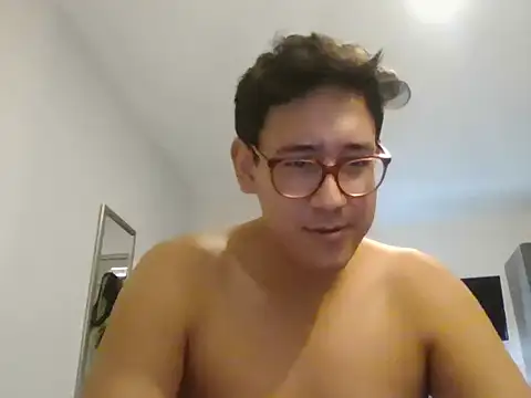 Bastian192cm online show from 06/26/26, 04:17