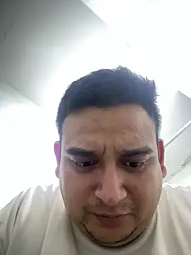 Snapshot of Gian98luck chatting on 07/15/26, 07:24 Gian98luck online show from 07/15/26, 07:24