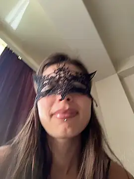 Mia Cannon online show from 06/28/26, 10:21