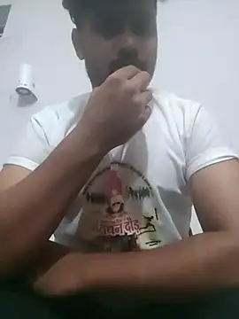 Yoursunnysuraj online show from 06/28/26, 03:51