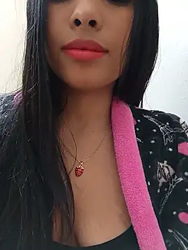 Snapshot of estrellaaa_xxx chatting on 07/03/26, 08:04 estrellaaa xxx online show from 07/03/26, 08:04