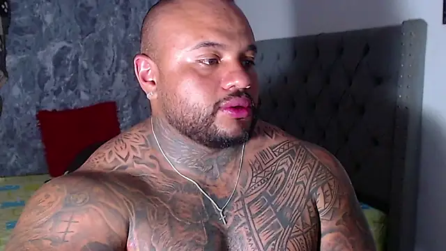 criss zander292 online show from 06/29/26, 07:25