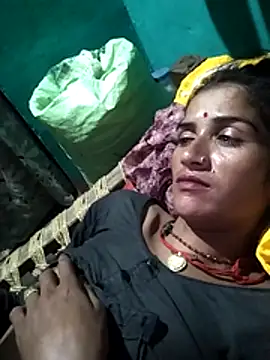 Snapshot of Ran-bhabhi56 chatting on 07/10/26, 05:37 Ran-bhabhi56 online show from 07/10/26, 05:37