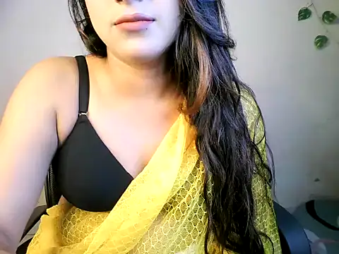 Snapshot of NANCY_OBEROYE_ chatting on 07/11/26, 08:28 NANCY OBEROYE online show from 07/11/26, 08:28