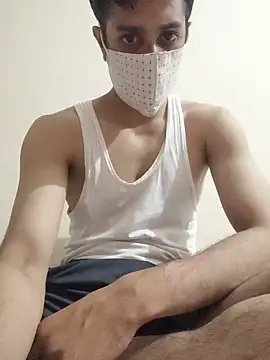 Snapshot of Yoursexy_boy21 chatting on 07/08/26, 05:50 Yoursexy boy21 online show from 07/08/26, 05:50