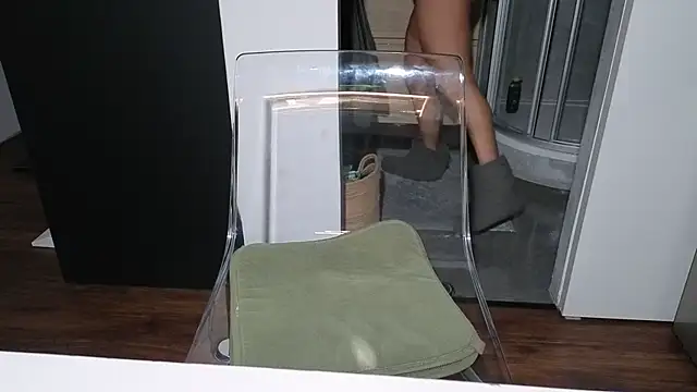 Snapshot of TammyJeann chatting on 11/15/25, 05:05 TammyJeann online show from 11/15/25, 05:05