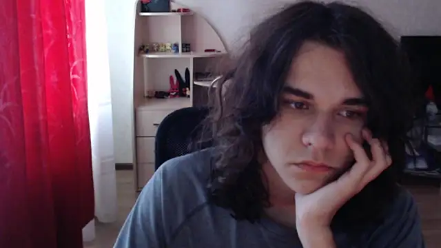 Snapshot of tiiiiiiiiim chatting on 07/07/26, 01:59 tiiiiiiiiim online show from 07/07/26, 01:59