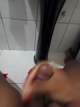 16novinho18 online show from 07/01/26, 01:24