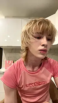 ixistudiomember online show from 07/08/26, 10:58