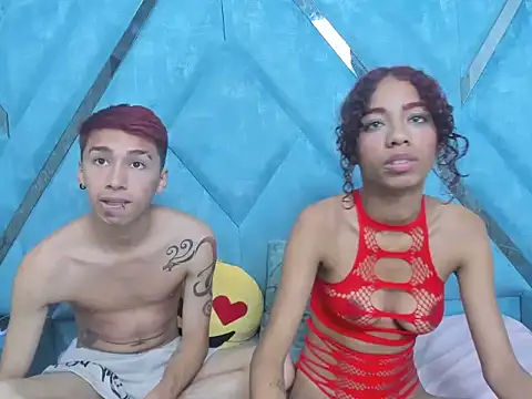 Snapshot of LexxyAndAres chatting on 07/06/26, 03:03 LexxyAndAres online show from 07/06/26, 03:03