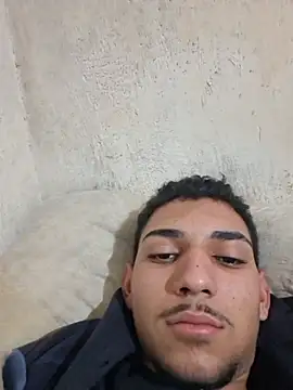 Snapshot of andre_oliver2 chatting on 07/02/26, 01:06 andre oliver2 online show from 07/02/26, 01:06